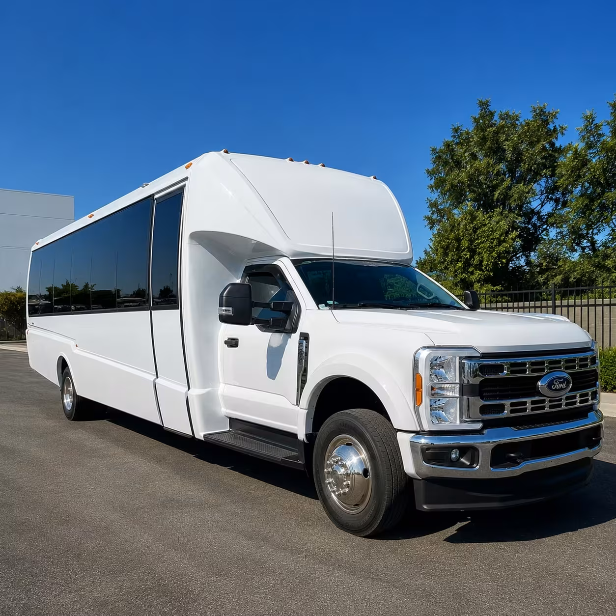 15 passenger minibus