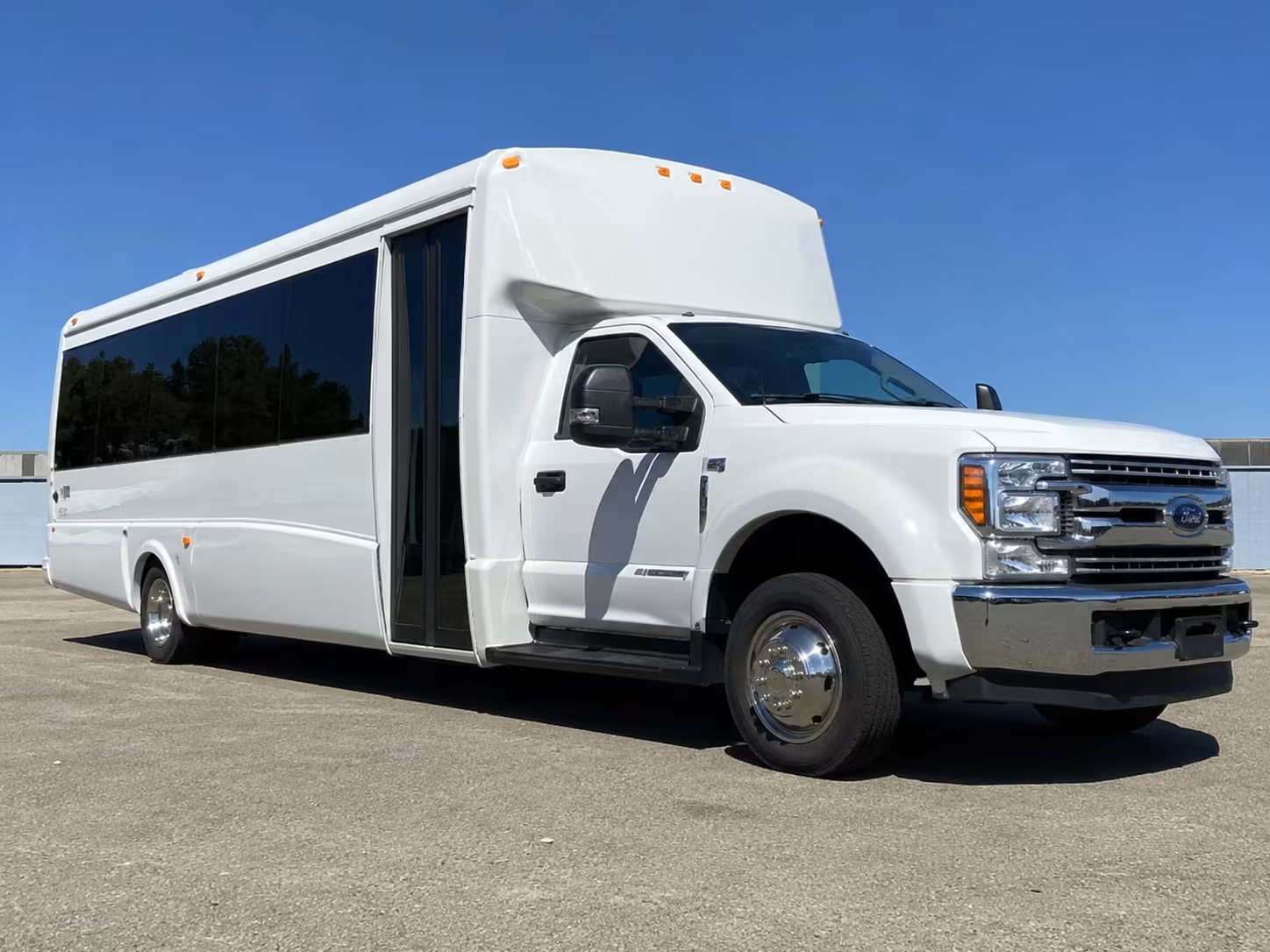 fort lauderdale 15 passenger minibus rental