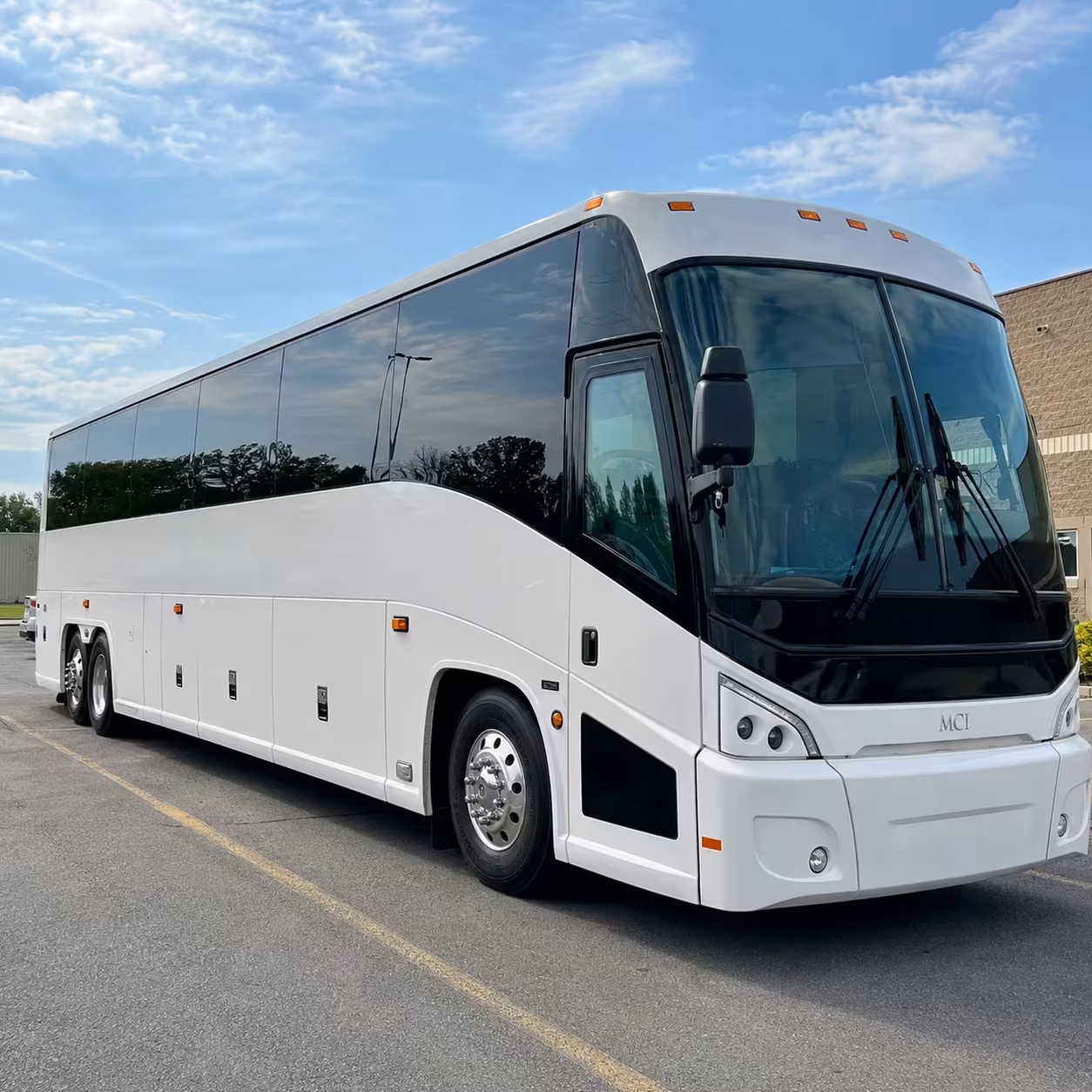 fort lauderdale charter bus rentals for multi day corporate programs