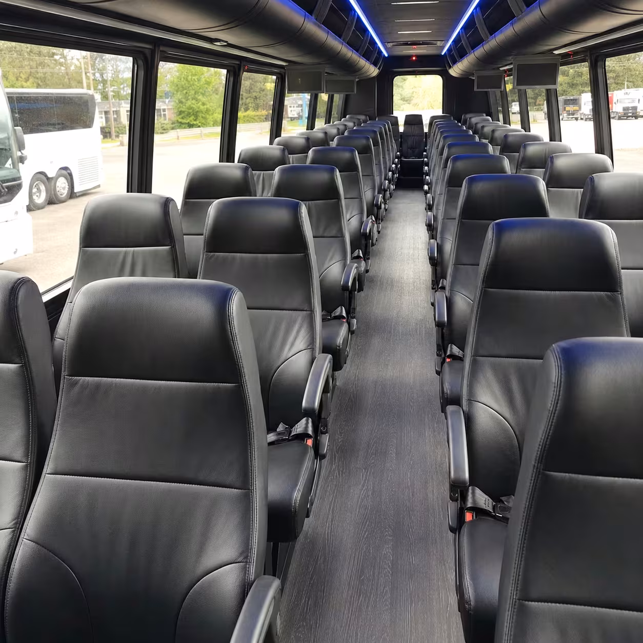 fort lauderdale prom minibus rentals for smaller groups
